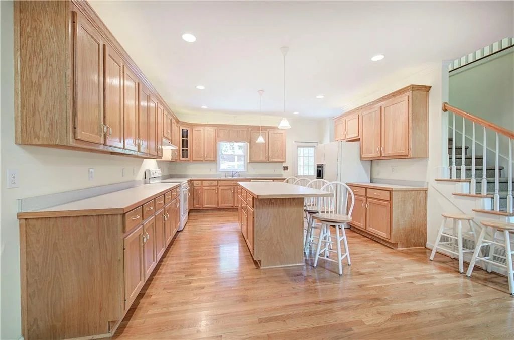 Photo of 312 Lake View Trace