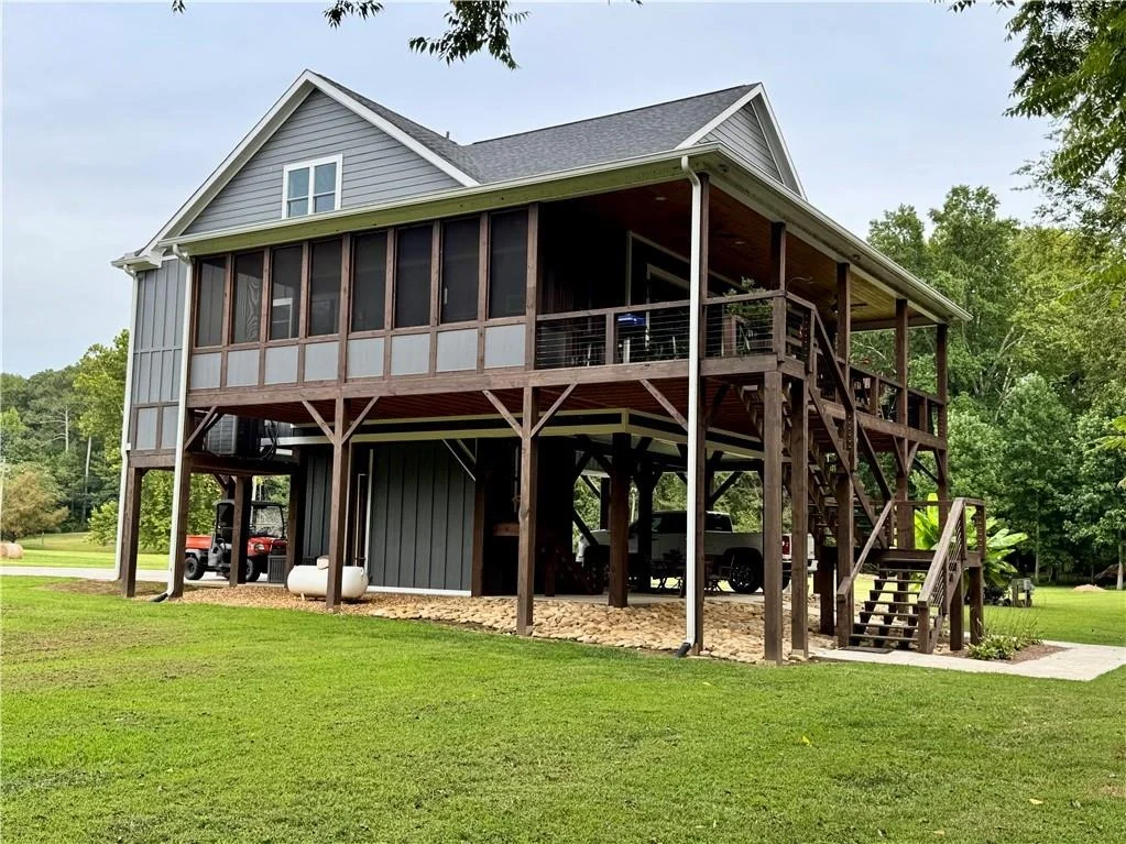 Photo of 250 Hook Road NE