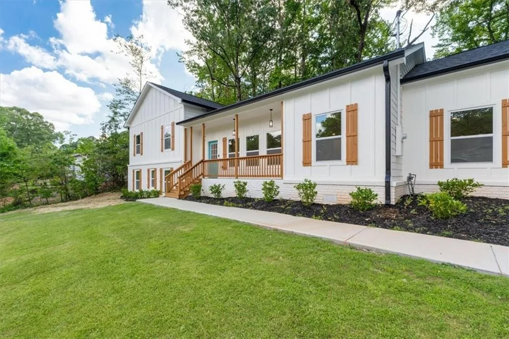 Photo of 6885 Silver Maple Trail
