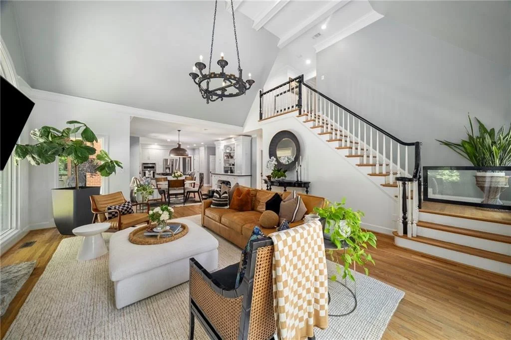 Photo of 2150 River Cliff Drive