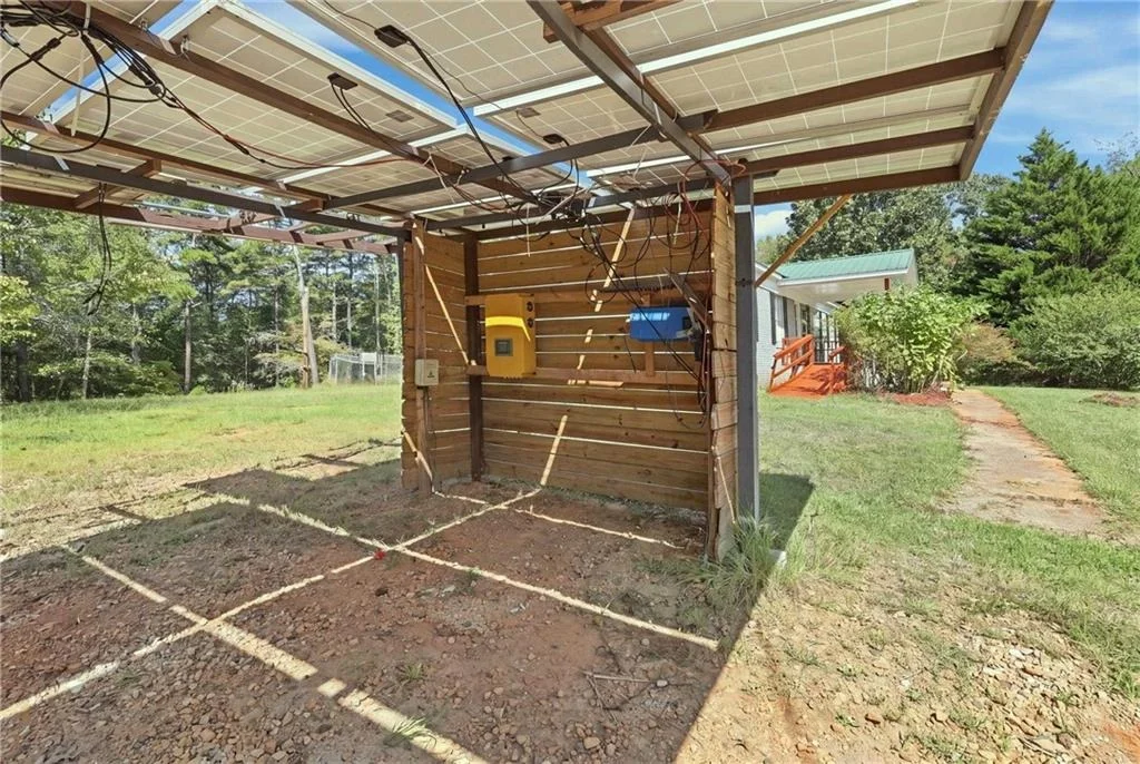 Photo of 814 Brookdale Rd