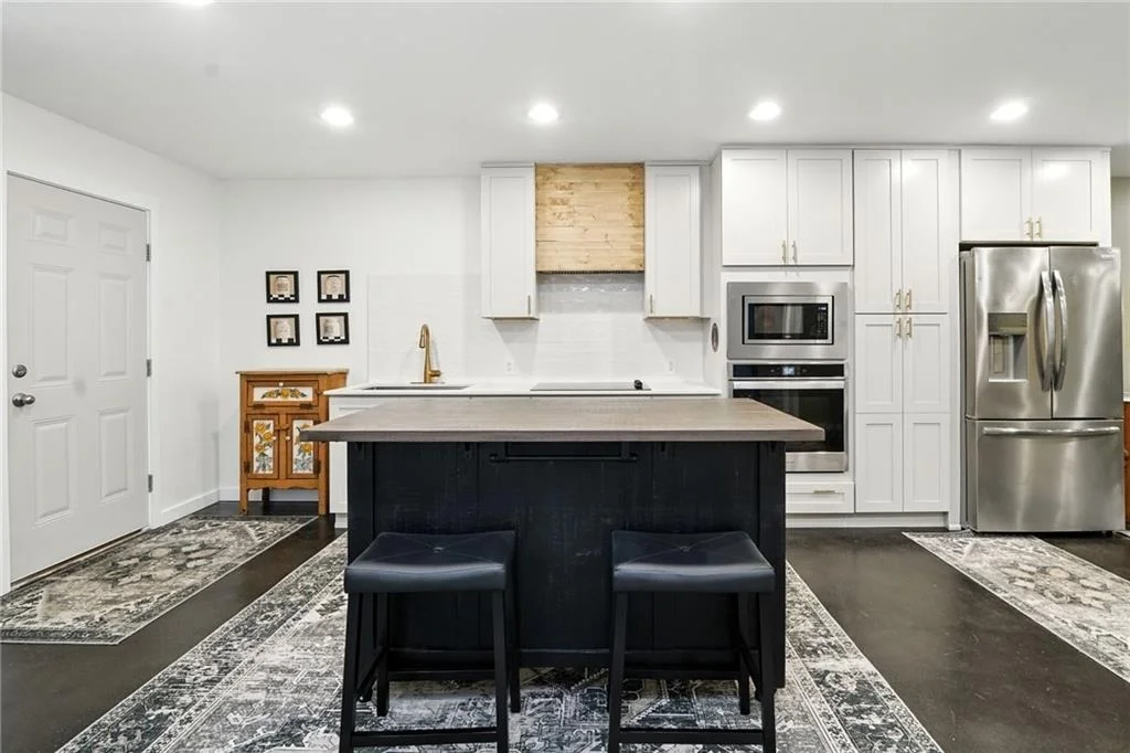Photo of 160 Crest Brooke Drive