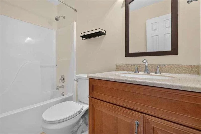 Photo of 72 Victorian Circle