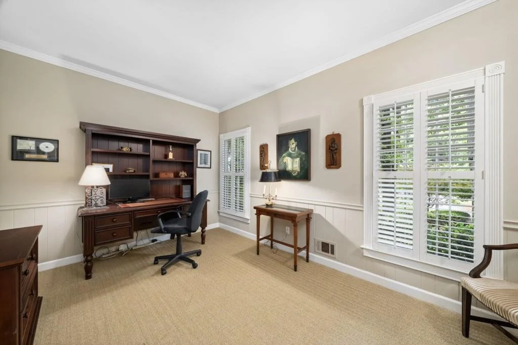 Photo of 8950 Huntcliff Trace