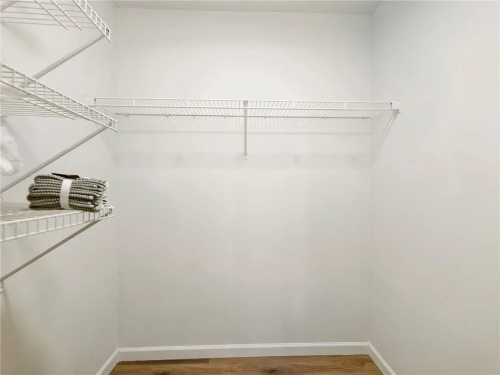 Photo of 3930 Pine Tree Lane