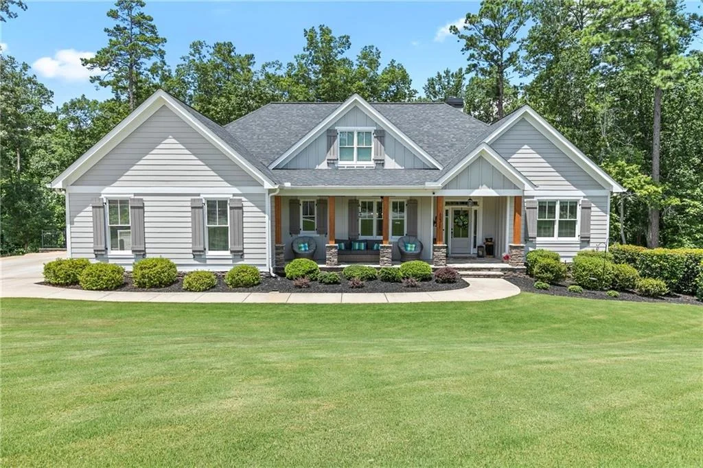 Photo of 151 Wilshire Drive