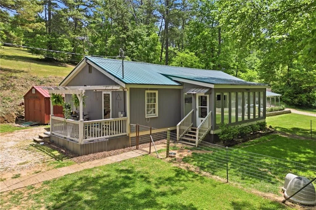 Photo of 1709 Harrington Road