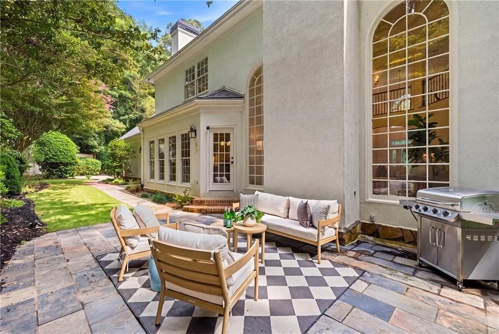 Photo of 2134 River Cliff Drive