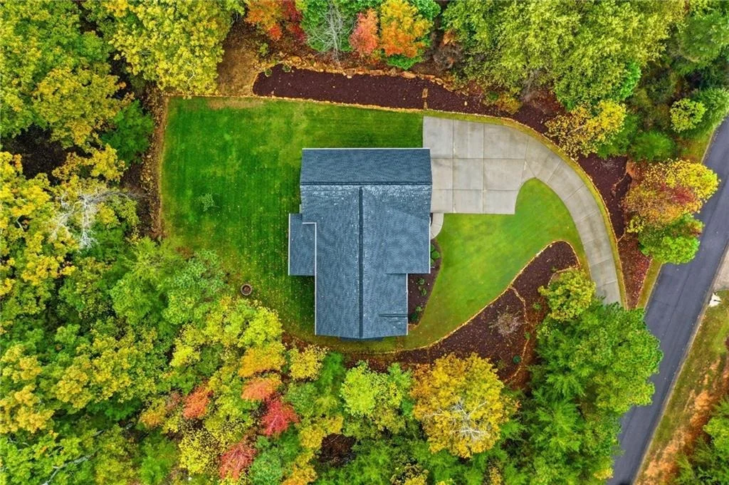 Photo of 221 Windsor Way