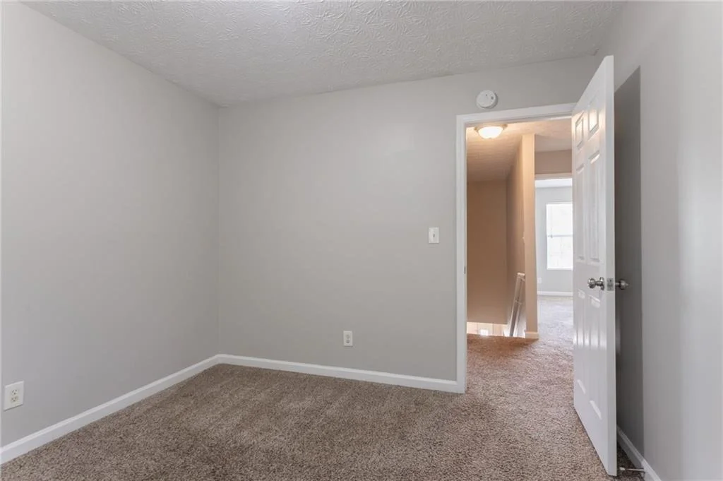 Photo of 5867 Heritage Walk