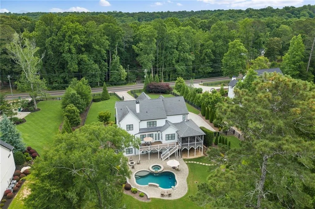 Photo of 14200 Cogburn Road