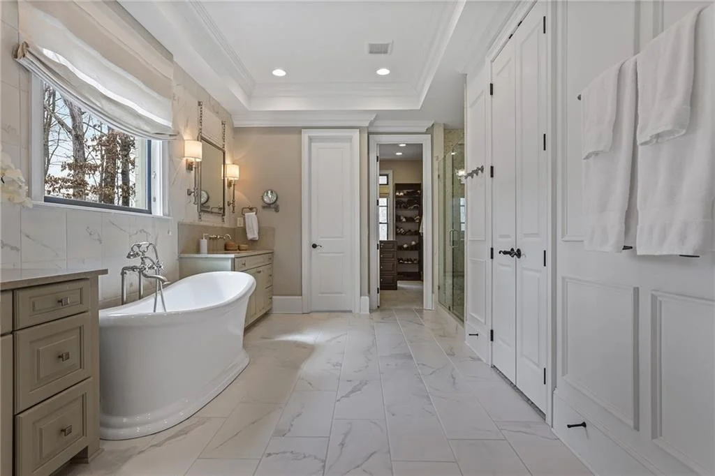 Photo of 5030 Forest Circle