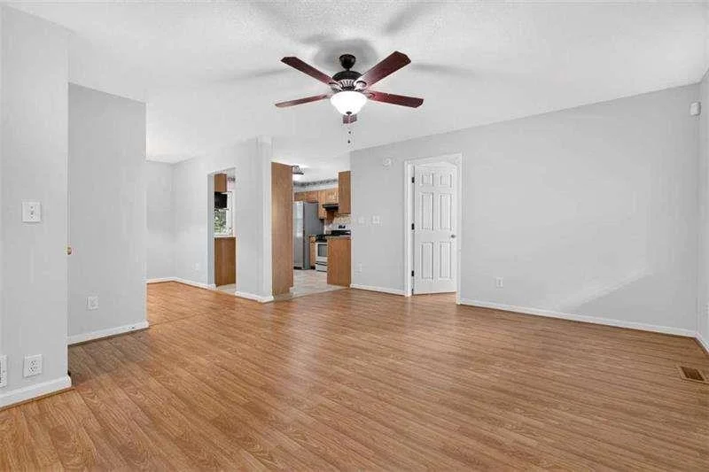 Photo of 72 Victorian Circle