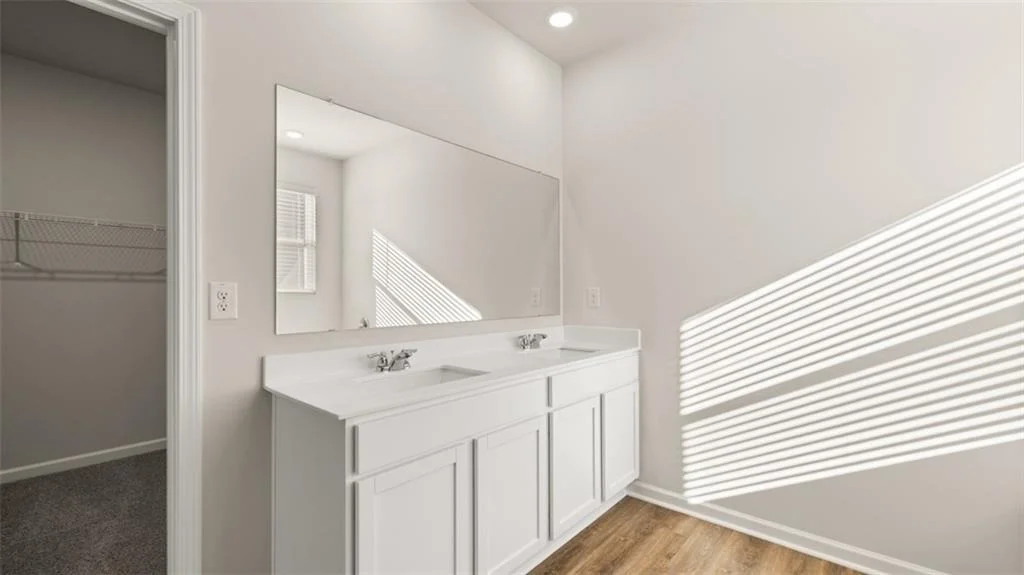 Photo of 184 Defilippe Drive