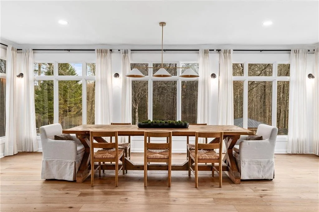 Photo of 16035 Westbrook Road