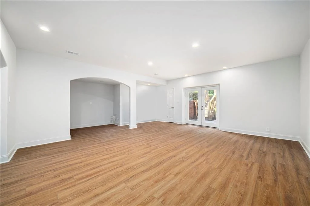 Photo of 2150 River Cliff Drive