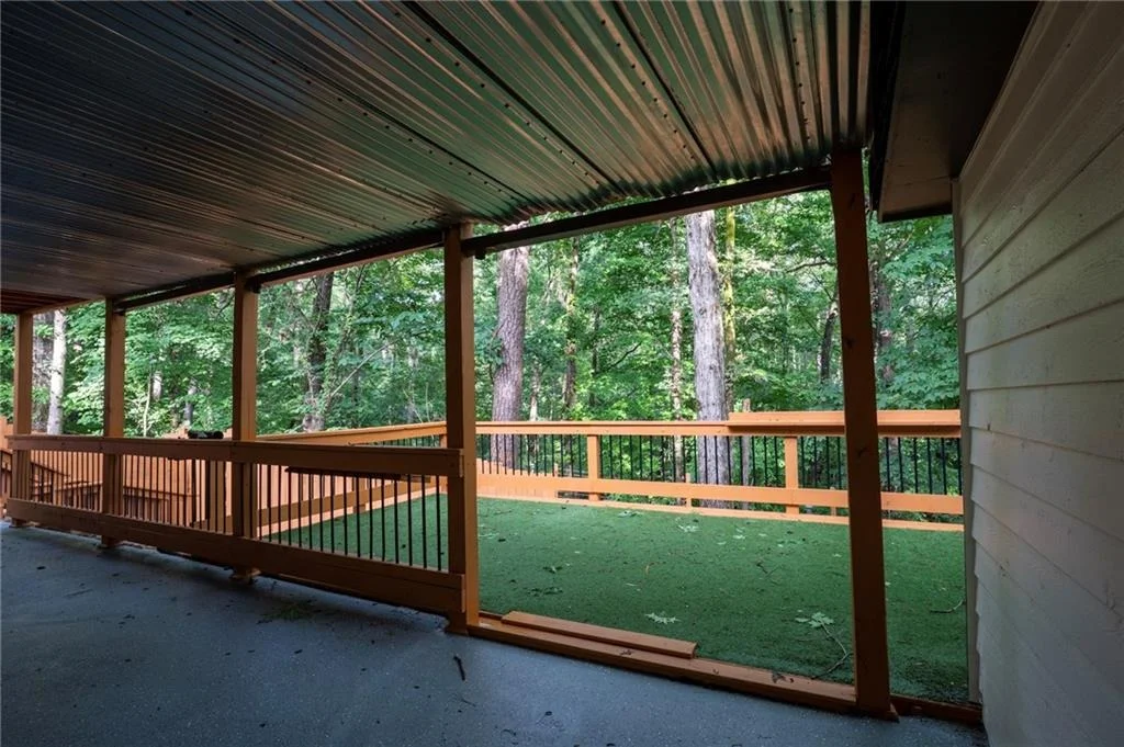 Photo of 2154 Pond Road