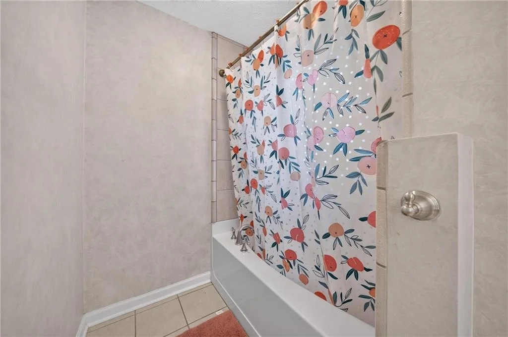 Photo of 481 Lisa Circle