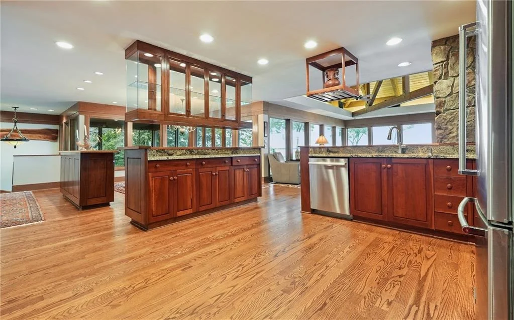 Photo of 202 Sanderlin Mountain Drive N