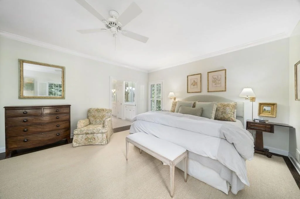 Photo of 8950 Huntcliff Trace