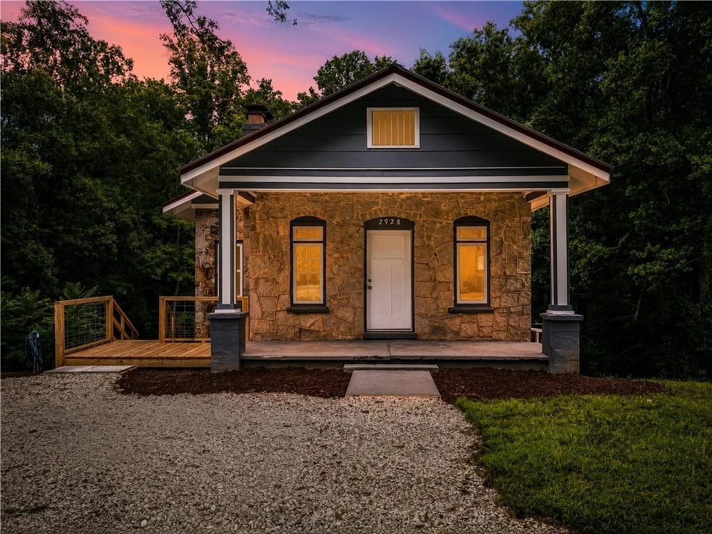 Photo of 2928 Old Cornelia Highway