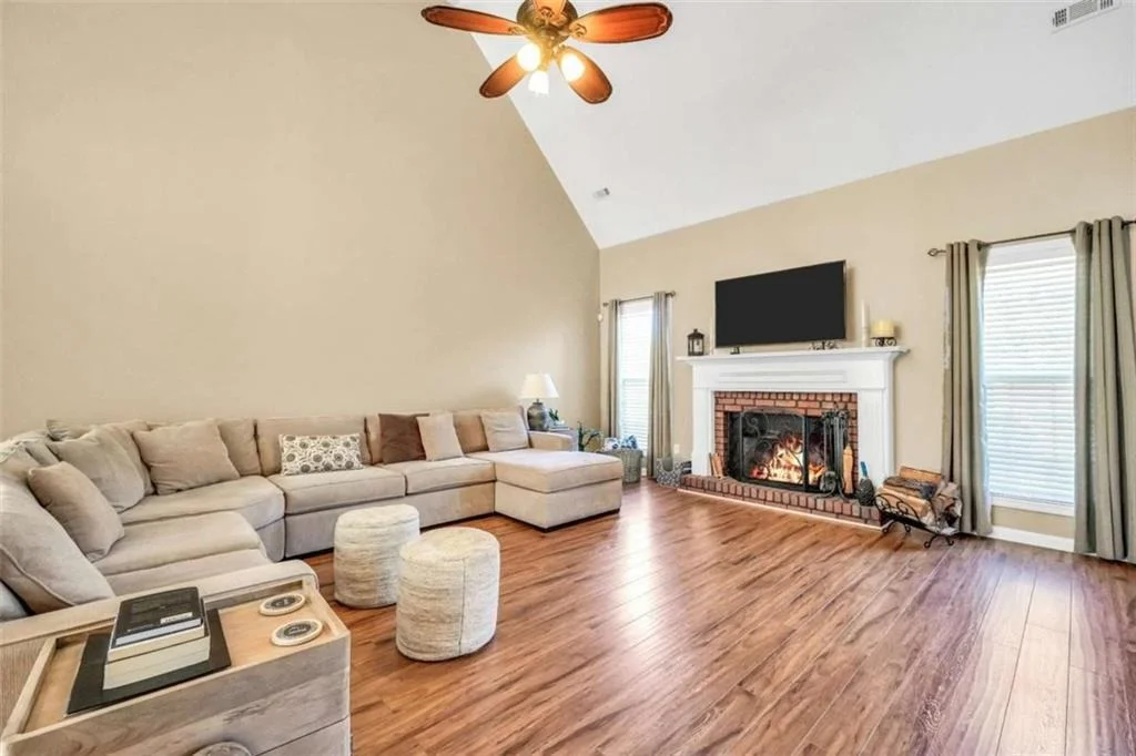 Photo of 1307 Regatta Way