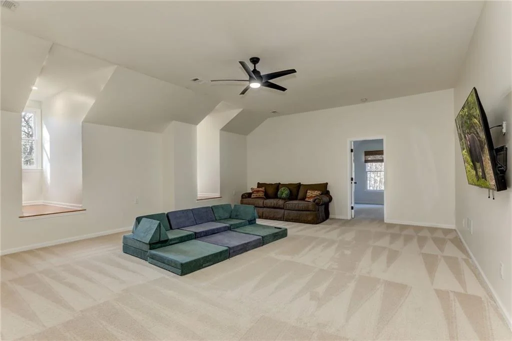 Photo of 1492 Mcelroy Mountain Drive