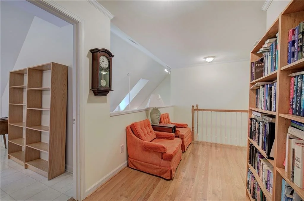 Photo of 312 Lake View Trace