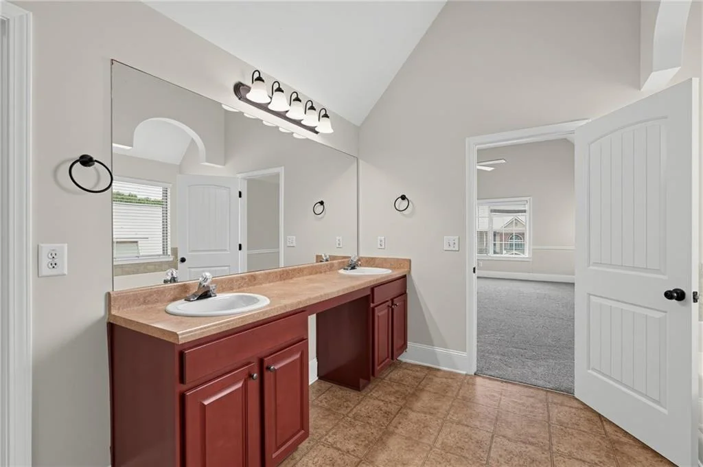 Photo of 180 Providence Parkway