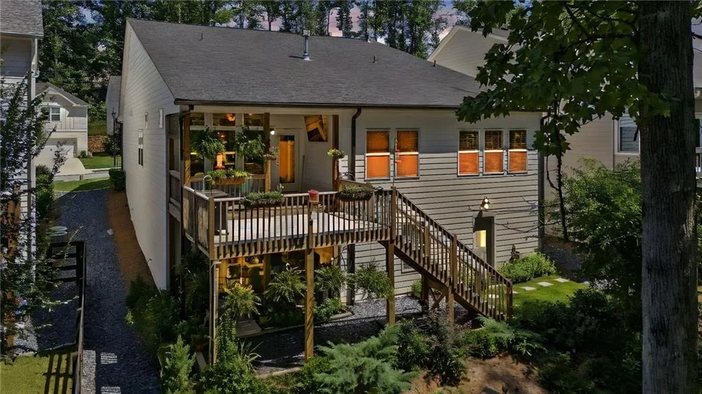 Photo of 160 Crest Brooke Drive
