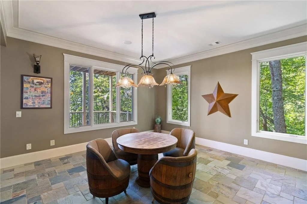 Photo of 465 Huckleberry Trail