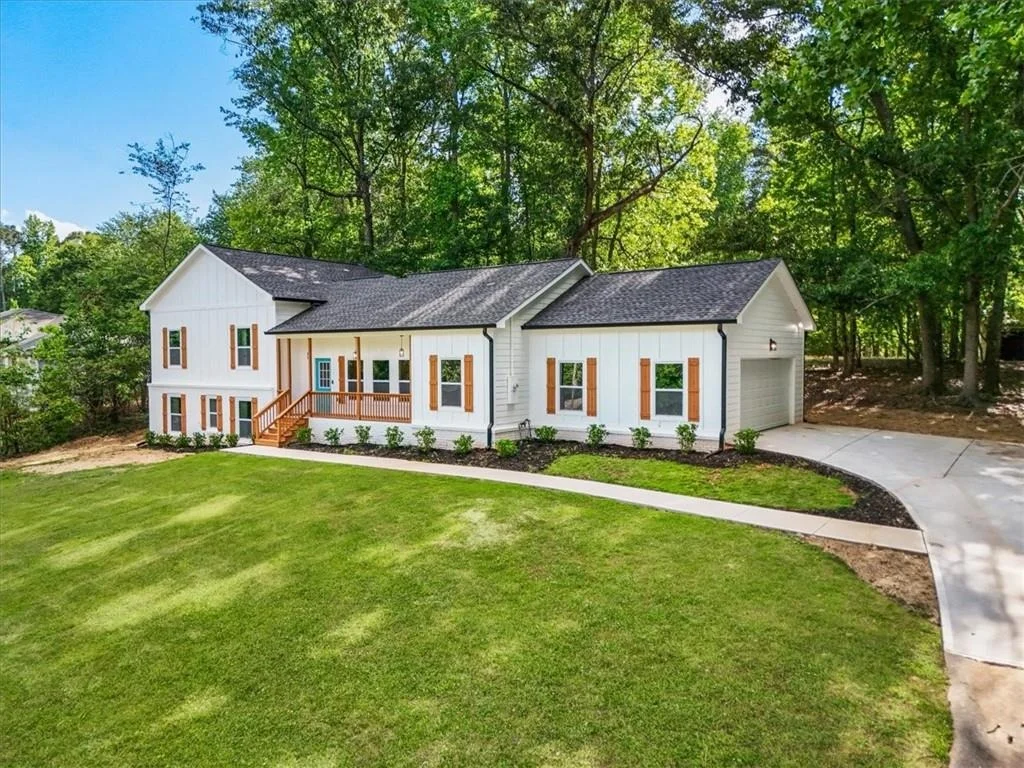 Photo of 6885 Silver Maple Trail