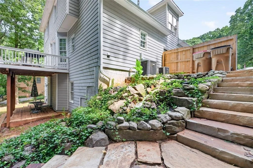 Photo of 1705 Redbud Way