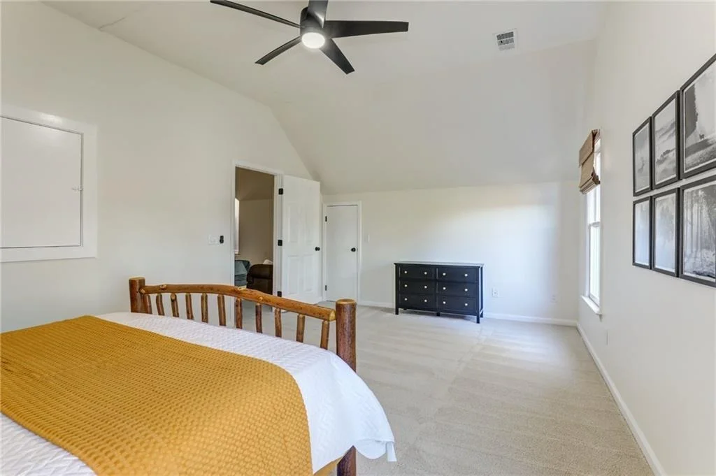 Photo of 1492 Mcelroy Mountain Drive
