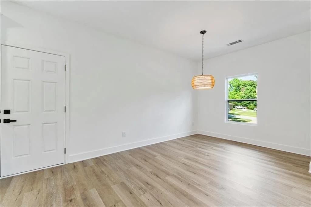 Photo of 6885 Silver Maple Trail