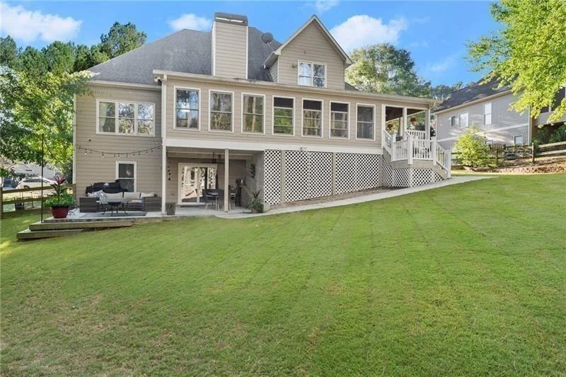 Photo of 385 Graves Road