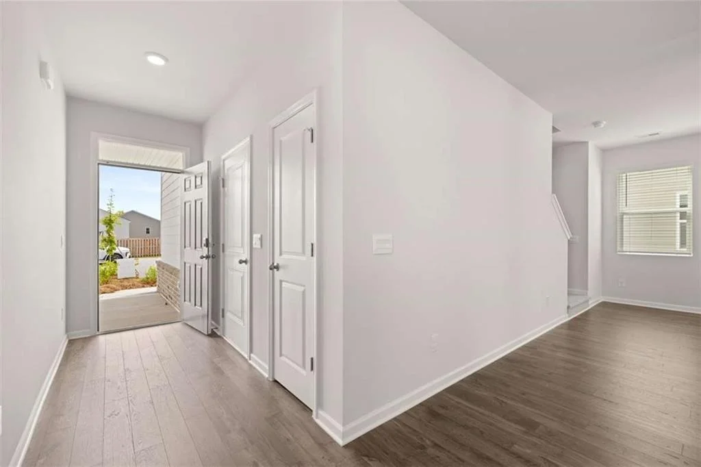 Photo of 302 Friendship Oak Way
