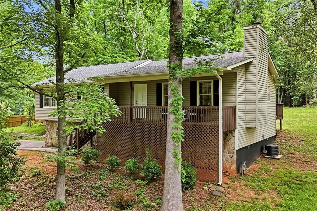 Photo of 332 Pine Acres Drive