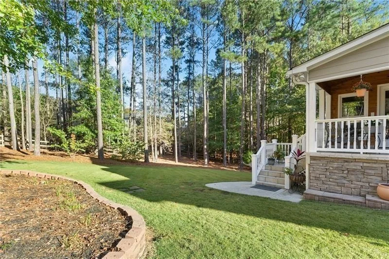 Photo of 385 Graves Road