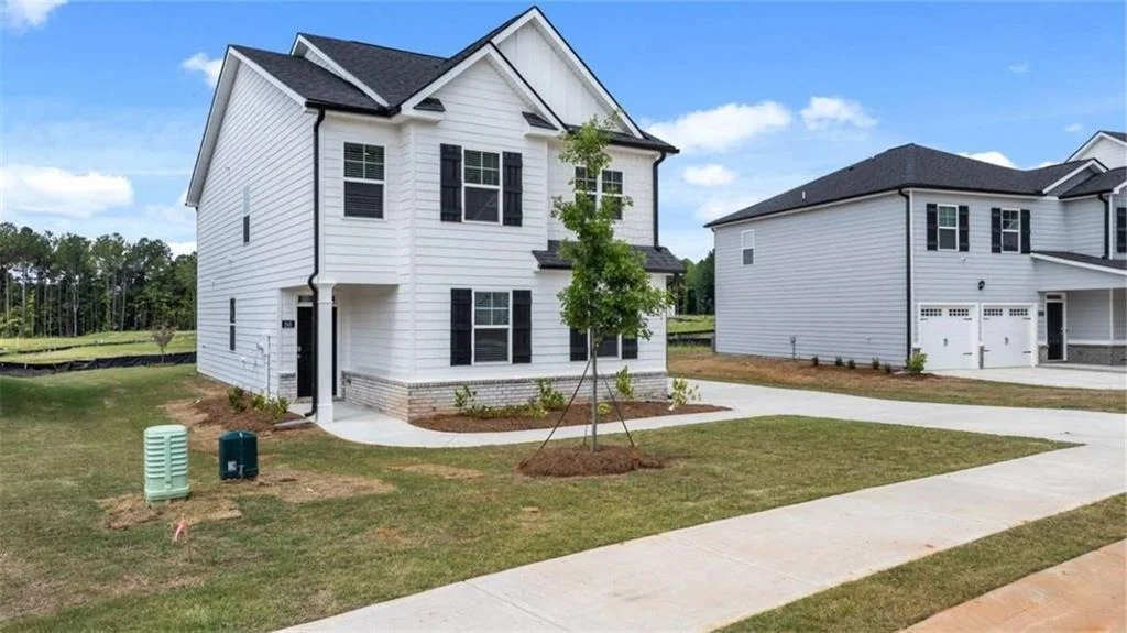 Photo of 302 Friendship Oak Way
