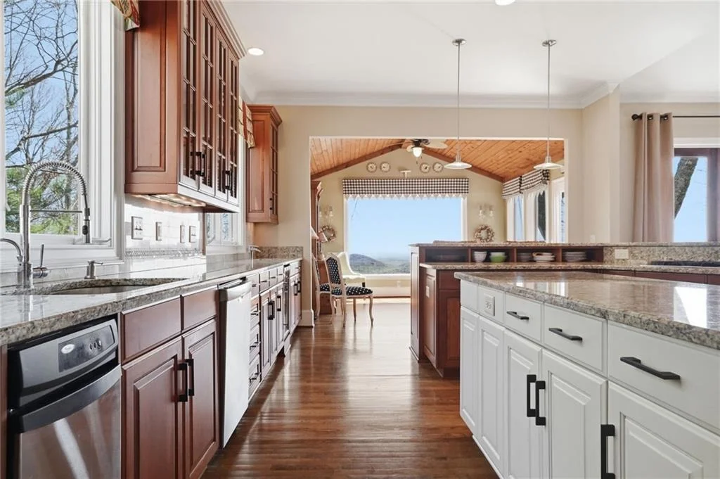 Photo of 1021 Falcon Heights