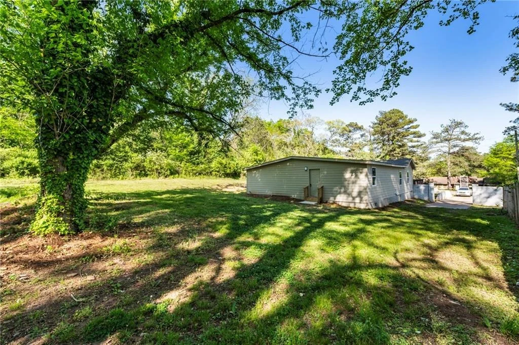 Photo of 8859 Thomas Road