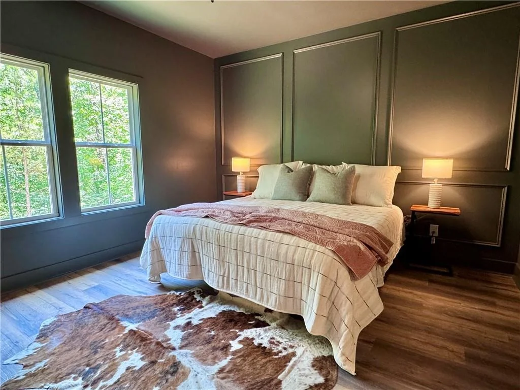 Photo of 327 Crest Pointe S