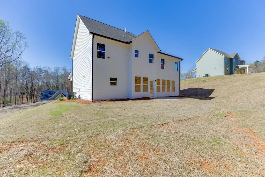 Photo of 979 Lakeview
