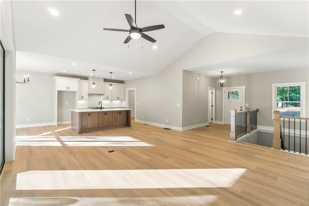 Photo of 595 Wake Robin Drive