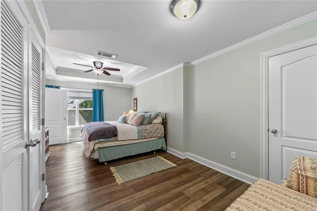 Photo of 5548 Ridgemoor Drive