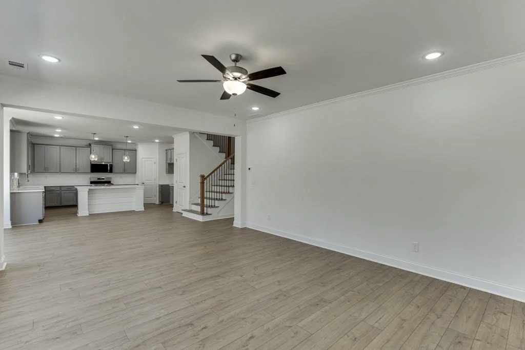 Photo of 979 Lakeview