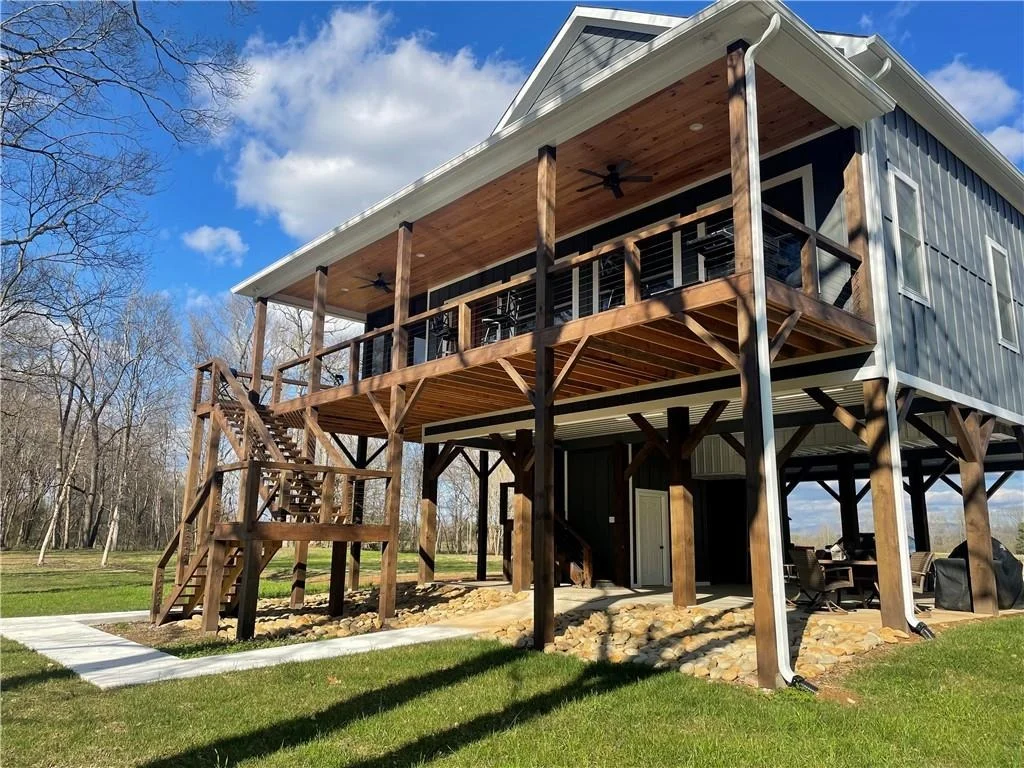 Photo of 250 Hook Road NE