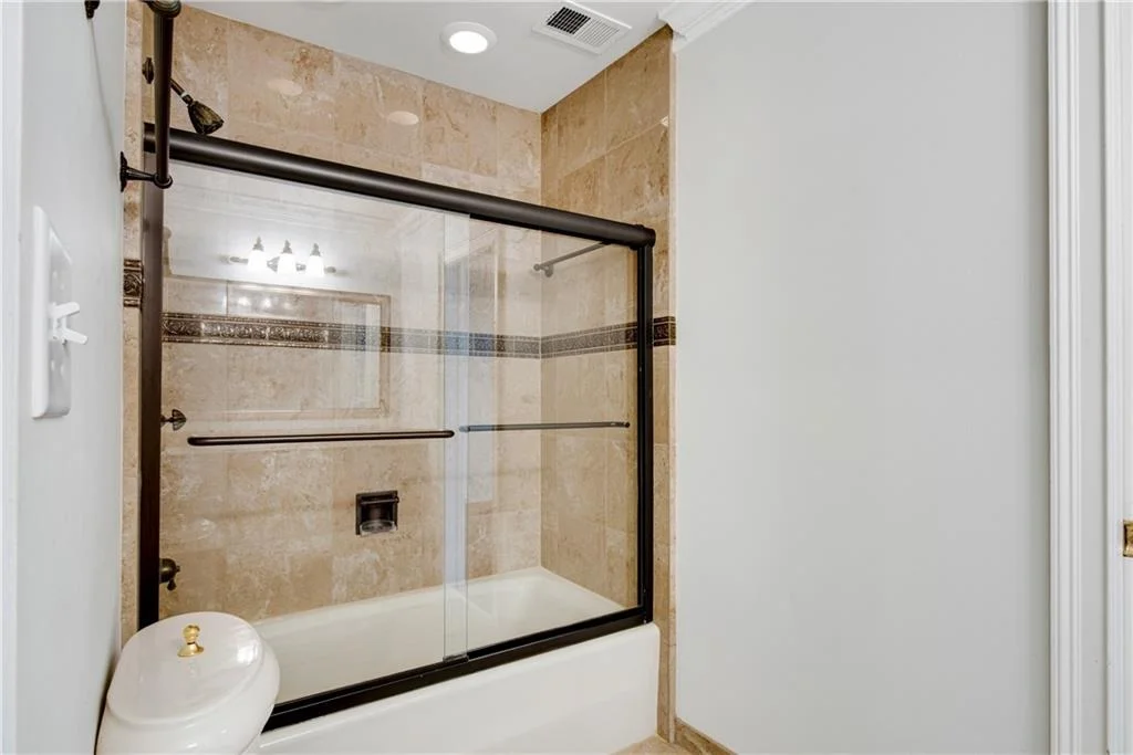 Photo of 9190 Huntcliff Trace