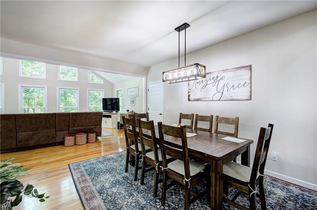 Photo of 376 Alpine Drive